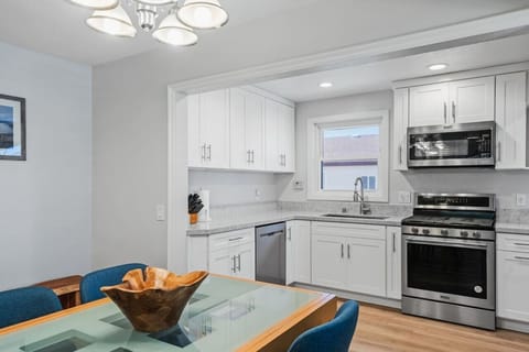 Open concept with dinning and kitchen.