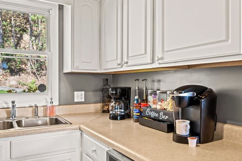 Coffee bar experience with all supplies