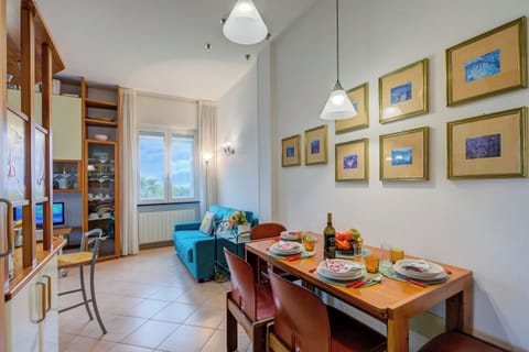 Living and dining room