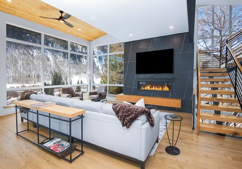Living Room w/ Fireplace
