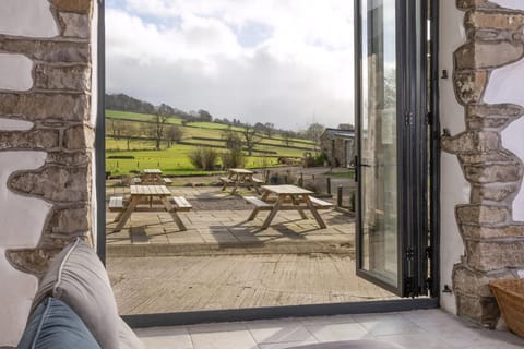 View | Fieldgate Farm Estate- Fieldgate Barn - Fieldgate Farm Estate, Bampton Grange, near Great Strickland