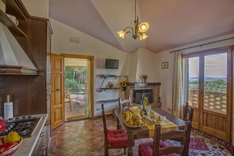 Dining Room, Kitchen