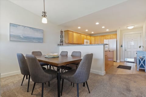 934 Vacation by the Sea