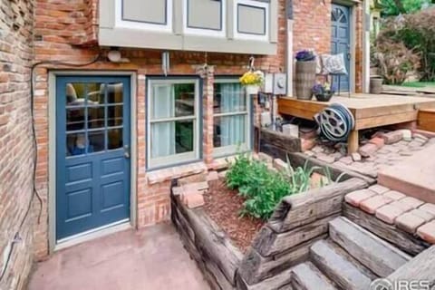 8e26f91e 3136 4a6f a63b 600b54bcf16c