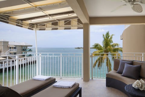 Balcony w/ ocean views