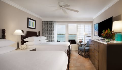 Unit with 2 Queen size beds