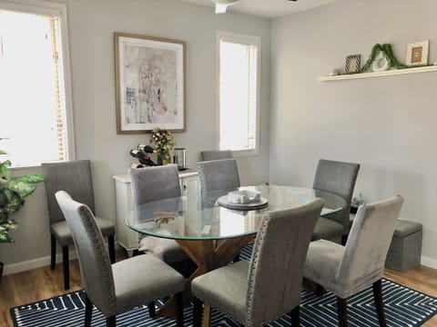 Dining Area - Main Level