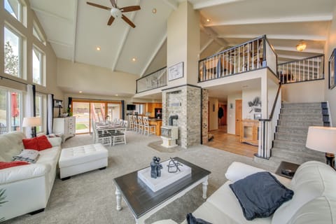 Living Room | 1st Floor | Wood-Burning Stove | Central A/C & Heating | Lake View