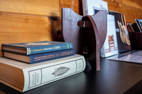 Cades Cove's cozy living area