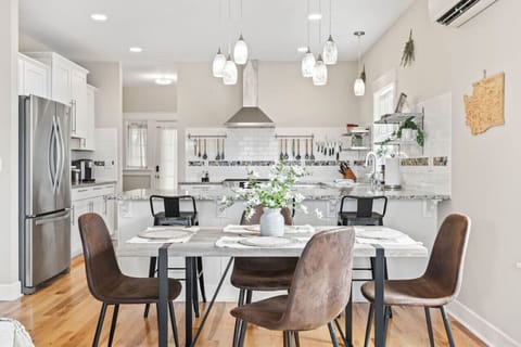 Lots of seating between the table and the bar!