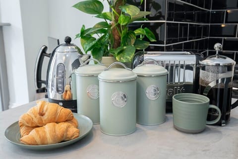 We provide complimentary sachets of tea, coffee and sugar.