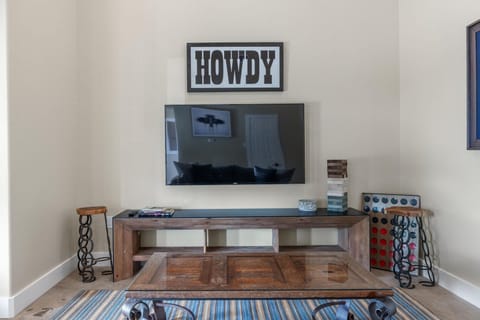 Back Living Room with Smart TV