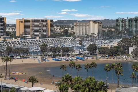 Sun loungers, beach towels