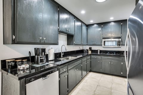 Kitchen | Cooking Basics | Drip Coffee Maker