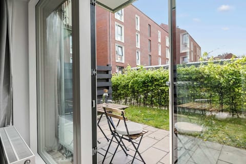 Outdoor area to enjoy a cozy afternoon tea.