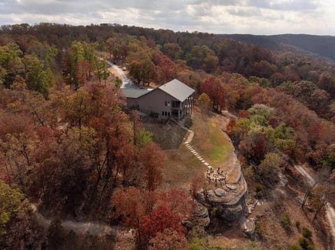 Escape to Sycamore Ranch and experience the many wonders of natural Eureka Springs!