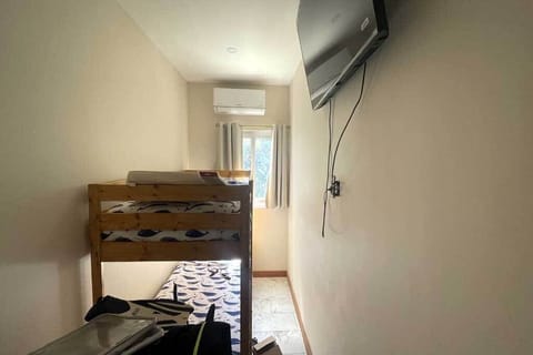 4 bedrooms, in-room safe, desk, WiFi