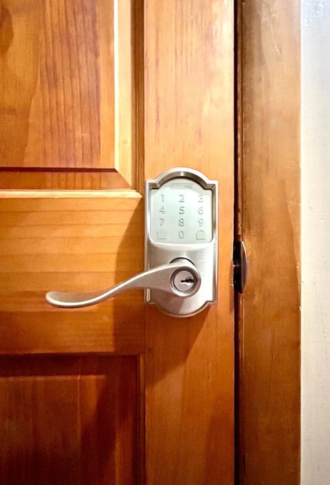 Easy check-in process with the smart lock!
