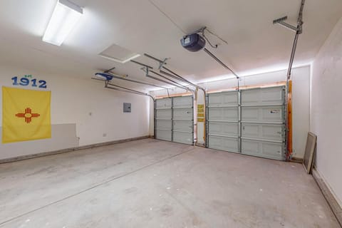 Shared 2 car garage, this unit gets side B (side A is for front house)