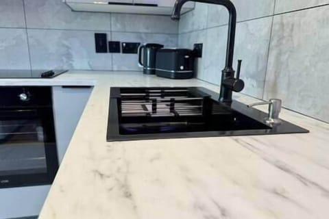 Modern Fittings & Fixtures