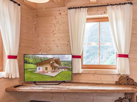 Window, Property, Building, Wood, Shade, Textile, Curtain, Plant, Window Valance, Interior Design