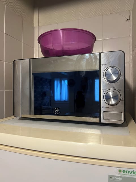 Microwave