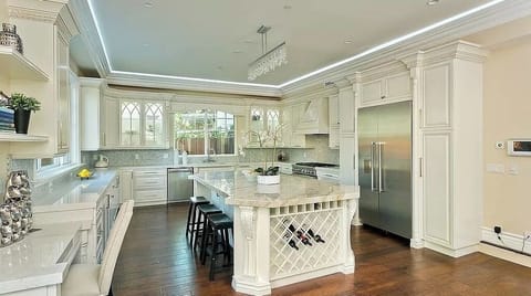 Gourmet Kitchen