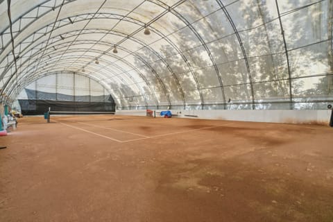 Sport court