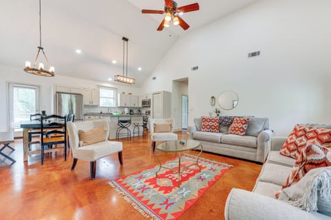San Marcos Vacation Rental | 3BR | 2BA | Step-Free Access | 1,742 Sq Ft