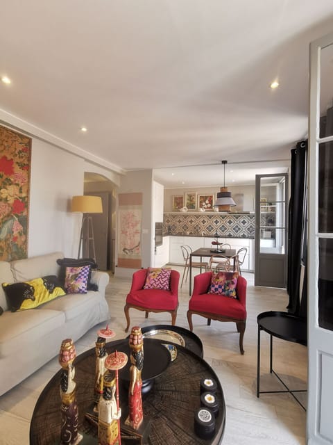 Kitchen, Living Room