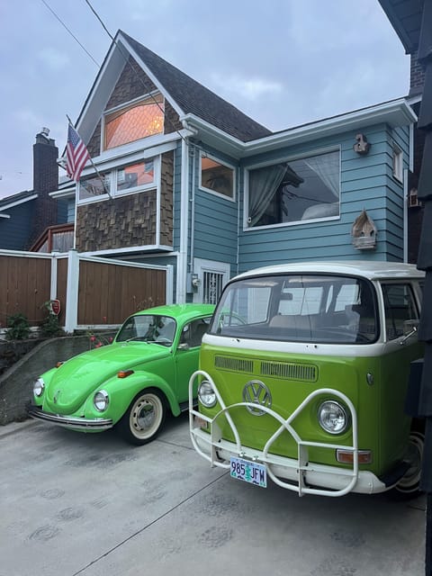 Front of property with spot for one smaller car