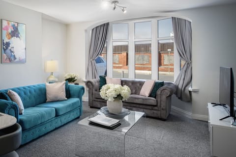 Living Room / Lounge