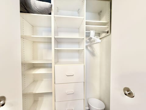 Video Walkthrough:
https://www.youtube.com/watch?v=QIlYuDIZkYs