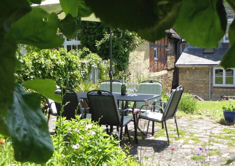 Outside dining with barbecue.