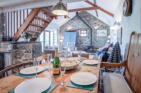 Haggard - 3 Bedroom Cottage - Manorbier (19504)