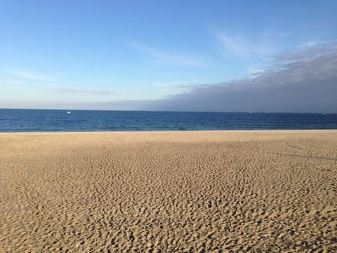 Sun loungers, beach towels