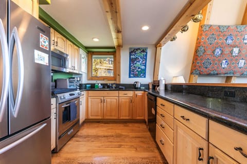 Prepare home-cooked meals in the fully equipped kitchen.