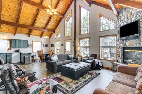 Pagosa Springs Vacation Rental | 3BR | 2.5BA | Stairs Required | 1,478 Sq Ft