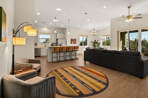 Relaxing modern mountain interiors