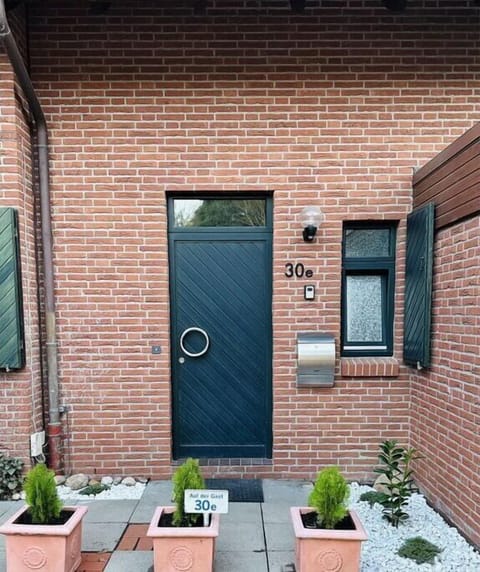 Entrance / Reception