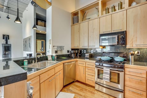 Fully Equipped Kitchen | Cooking Essentials