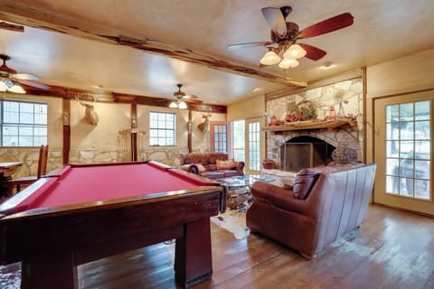 Game Room | Pool Table | Wood-Burning Fireplace | Wet Bar | 1st Floor