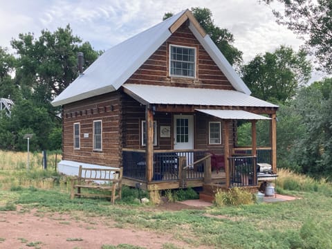 Creekside from parking/turn-around