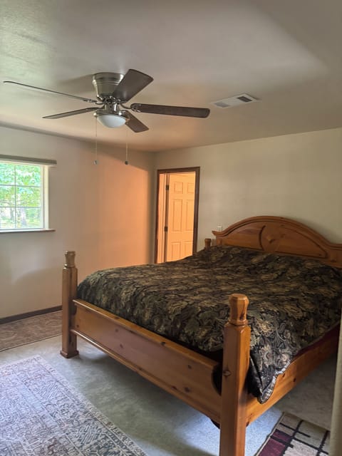 King sized bed in Master Bedroom