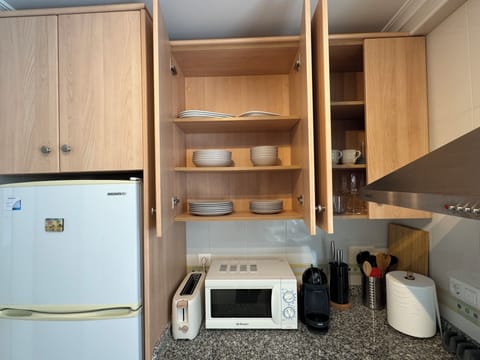 Microwave, oven, stovetop