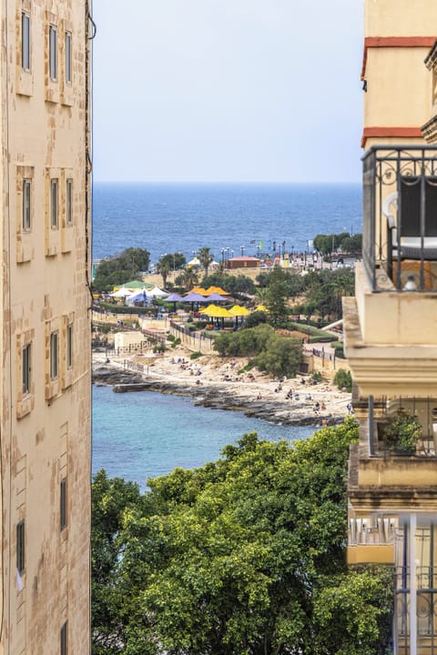 Beach/ocean view