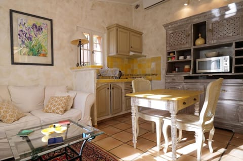 Villa Jas Fontaine image