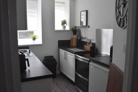 Dcec0d32 b155 4345 8be5 d89b9397fc84