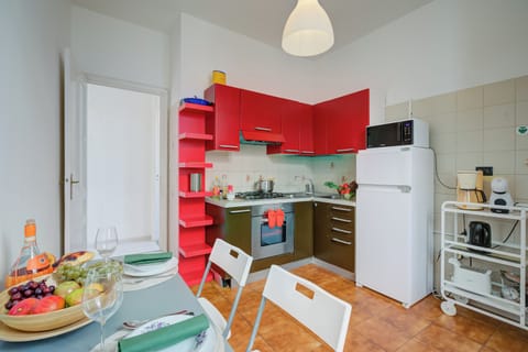 Kitchen and dining area