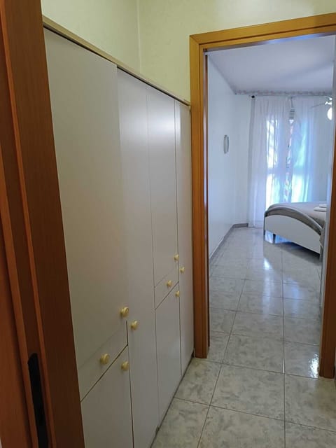 1 bedroom, iron/ironing board, bed sheets